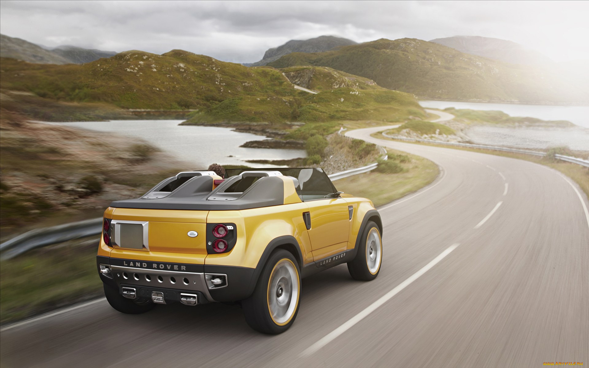 Land Rover dc100 Sport Concept